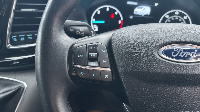 Ford Transit Custom 290 L2 Diesel Fwd 2.0 EcoBlue 170ps Low Roof Sport Van